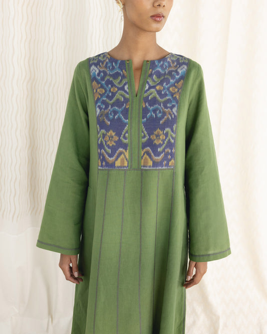 ROBE NADA