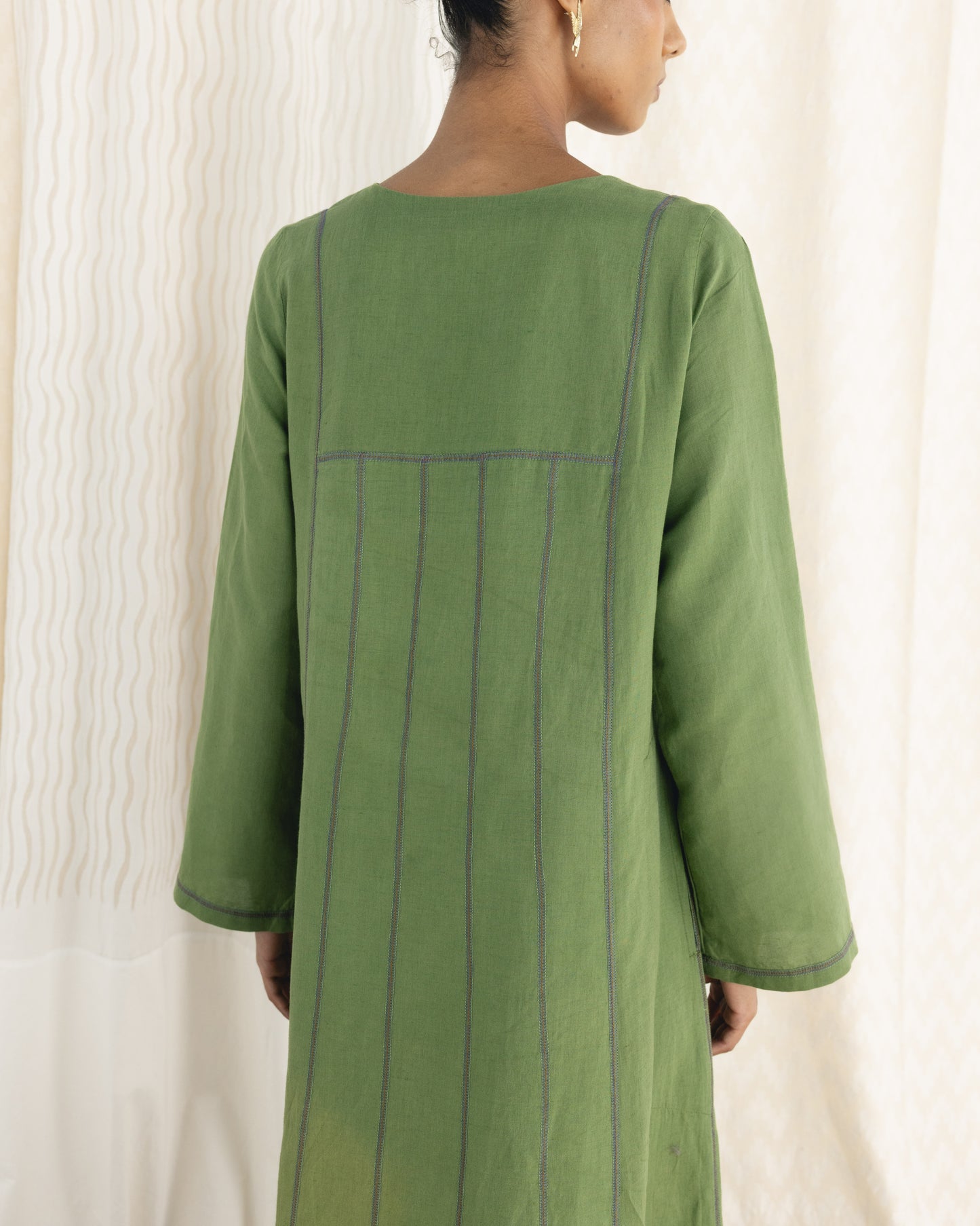 ROBE NADA